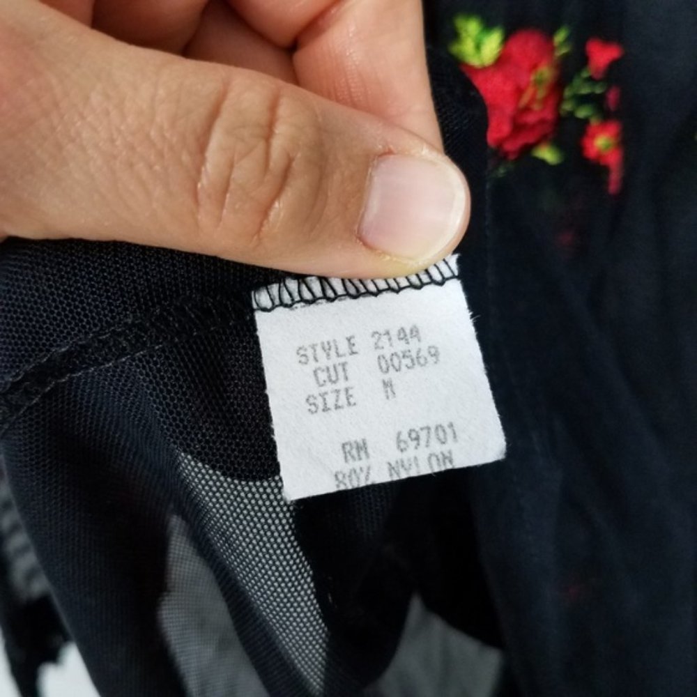 Cache Black Floral Mesh Button Front Top Medium - Picture 7 of 8